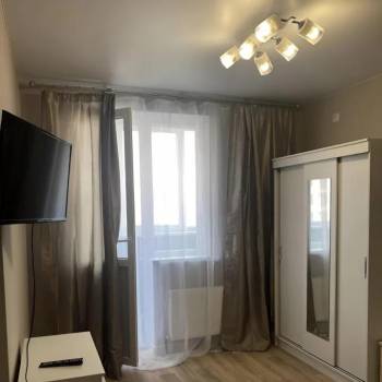 Сдается 1-комнатная квартира, 37 м²