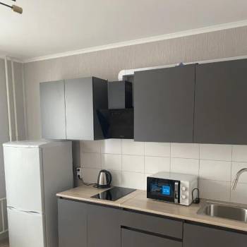 Сдается 1-комнатная квартира, 32 м²
