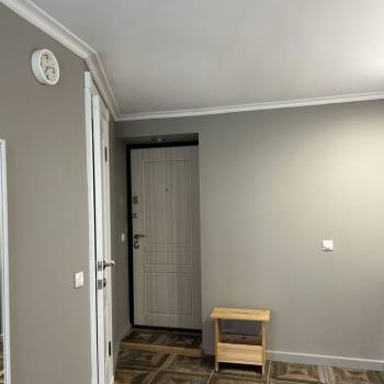 Продается 1-комнатная квартира, 53 м²