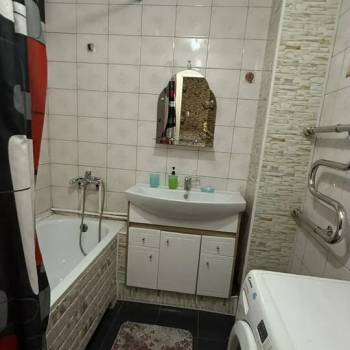 Сдается 2-х комнатная квартира, 40 м²