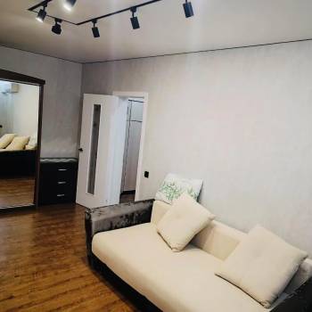Сдается 1-комнатная квартира, 40,9 м²