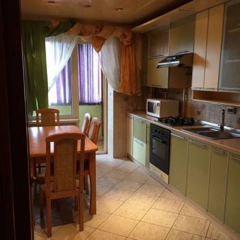 Сдается Многокомнатная квартира, 68 м²