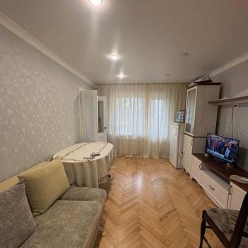 Сдается Многокомнатная квартира, 56 м²