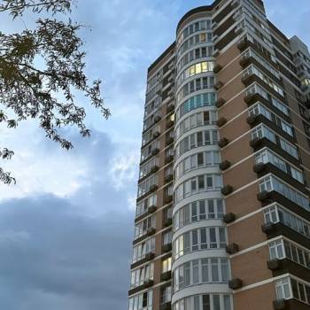 Продается 1-комнатная квартира, 40 м²