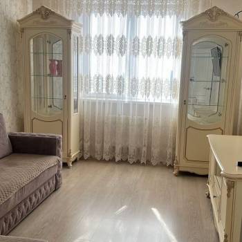 Сдается Многокомнатная квартира, 83 м²