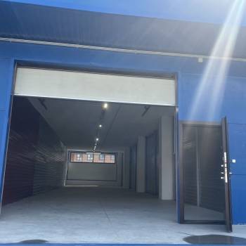 Сдается Нежилое помещение, 680 м²