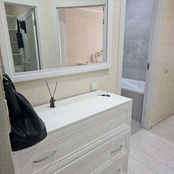 Продается 1-комнатная квартира, 40 м²