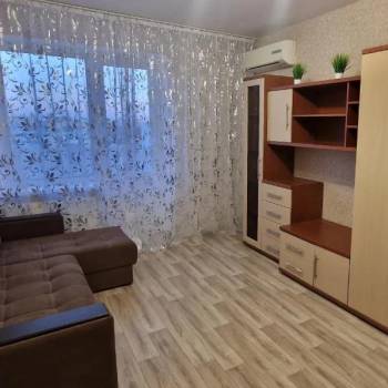 Сдается 1-комнатная квартира, 35,8 м²