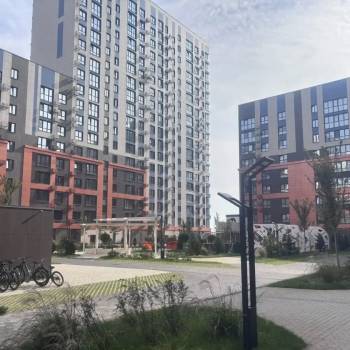 Продается 1-комнатная квартира, 41 м²