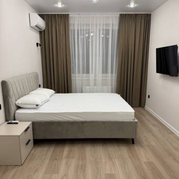 Сдается 1-комнатная квартира, 43 м²