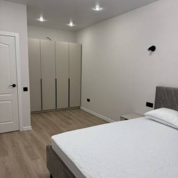 Сдается 1-комнатная квартира, 43 м²