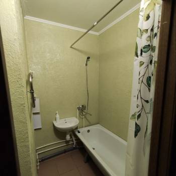 Продается 1-комнатная квартира, 43 м²