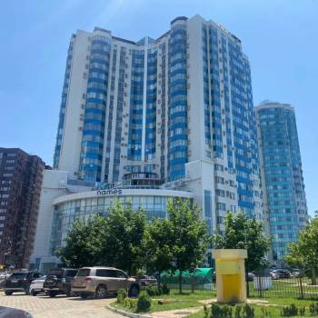 Продается 2-х комнатная квартира, 97 м²