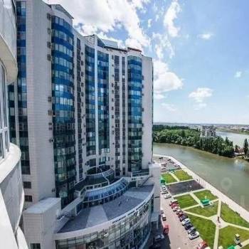 Продается 2-х комнатная квартира, 97 м²