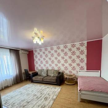 Сдается 1-комнатная квартира, 44 м²
