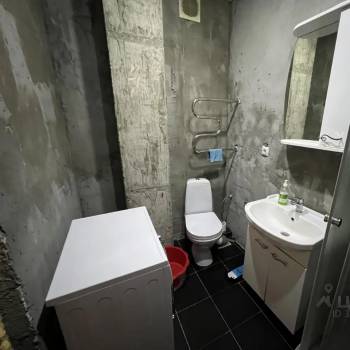 Продается 1-комнатная квартира, 46 м²