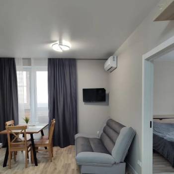Сдается 2-х комнатная квартира, 56 м²
