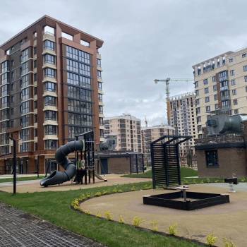 Продается 1-комнатная квартира, 61,6 м²