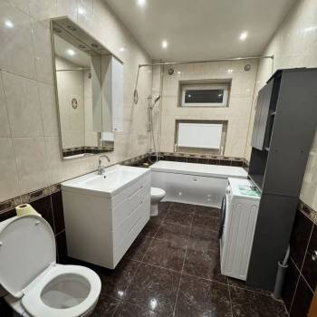 Сдается Дом, 210 м²
