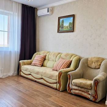 Сдается 1-комнатная квартира, 41,7 м²