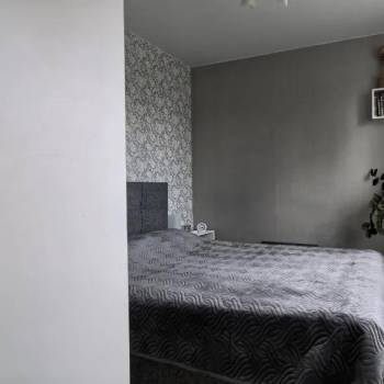 Продается Многокомнатная квартира, 61 м²