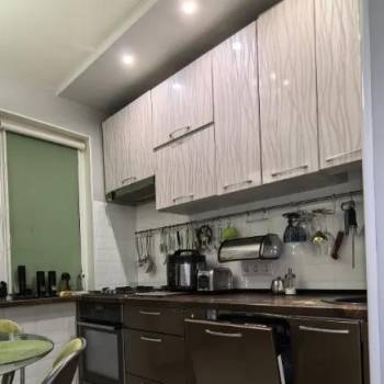 Продается Многокомнатная квартира, 61 м²