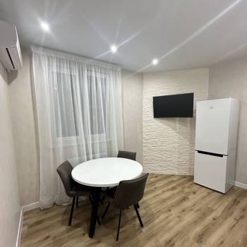 Продается 1-комнатная квартира, 47,9 м²