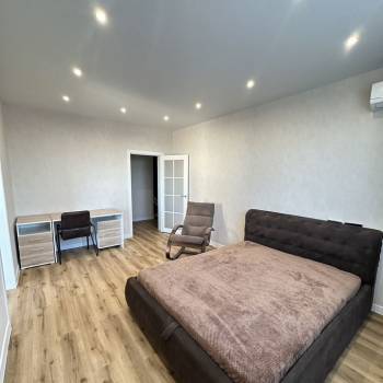 Продается 1-комнатная квартира, 47,9 м²