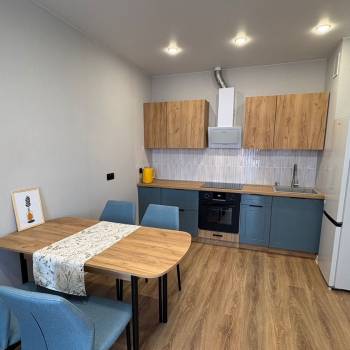 Сдается 2-х комнатная квартира, 64 м²