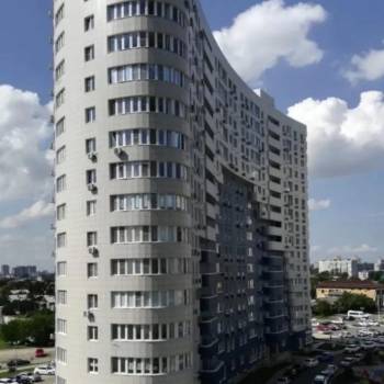 Сдается 1-комнатная квартира, 43 м²