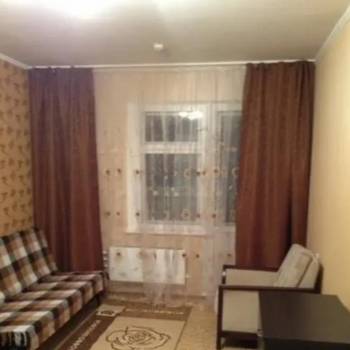 Сдается 1-комнатная квартира, 42 м²