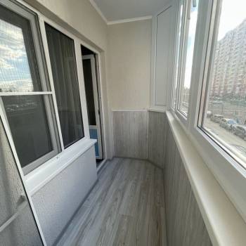 Продается 1-комнатная квартира, 52 м²