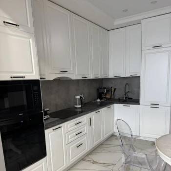 Продается 1-комнатная квартира, 48 м²
