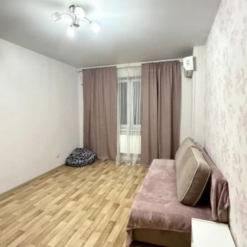 Сдается 1-комнатная квартира, 43 м²
