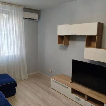 Продается 1-комнатная квартира, 38,1 м²