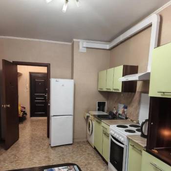 Сдается 1-комнатная квартира, 41 м²