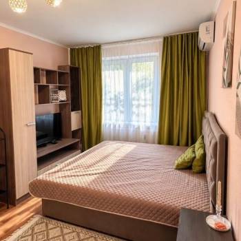 Сдается 1-комнатная квартира, 37 м²