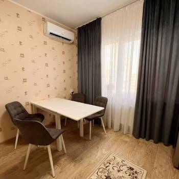 Сдается Многокомнатная квартира, 91,4 м²