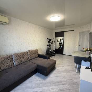 Продается 1-комнатная квартира, 35,9 м²