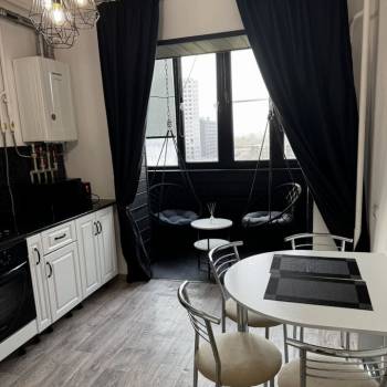 Сдается 1-комнатная квартира, 37 м²