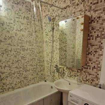 Сдается 1-комнатная квартира, 37 м²