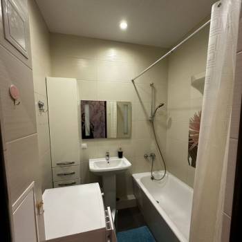 Сдается 2-х комнатная квартира, 67 м²