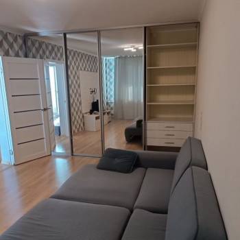 Сдается 1-комнатная квартира, 38,6 м²