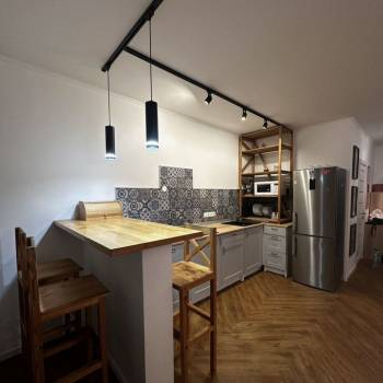 Сдается 1-комнатная квартира, 38 м²