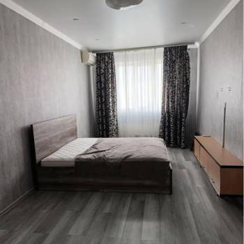 Сдается 1-комнатная квартира, 44 м²