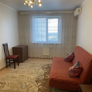 Сдается 1-комнатная квартира, 39,8 м²