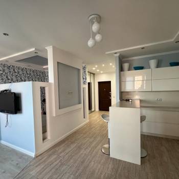 Сдается 1-комнатная квартира, 47 м²