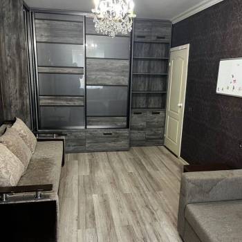 Сдается 1-комнатная квартира, 35 м²