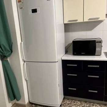 Сдается 2-х комнатная квартира, 77,4 м²
