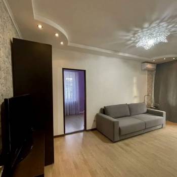 Продается 2-х комнатная квартира, 42,8 м²